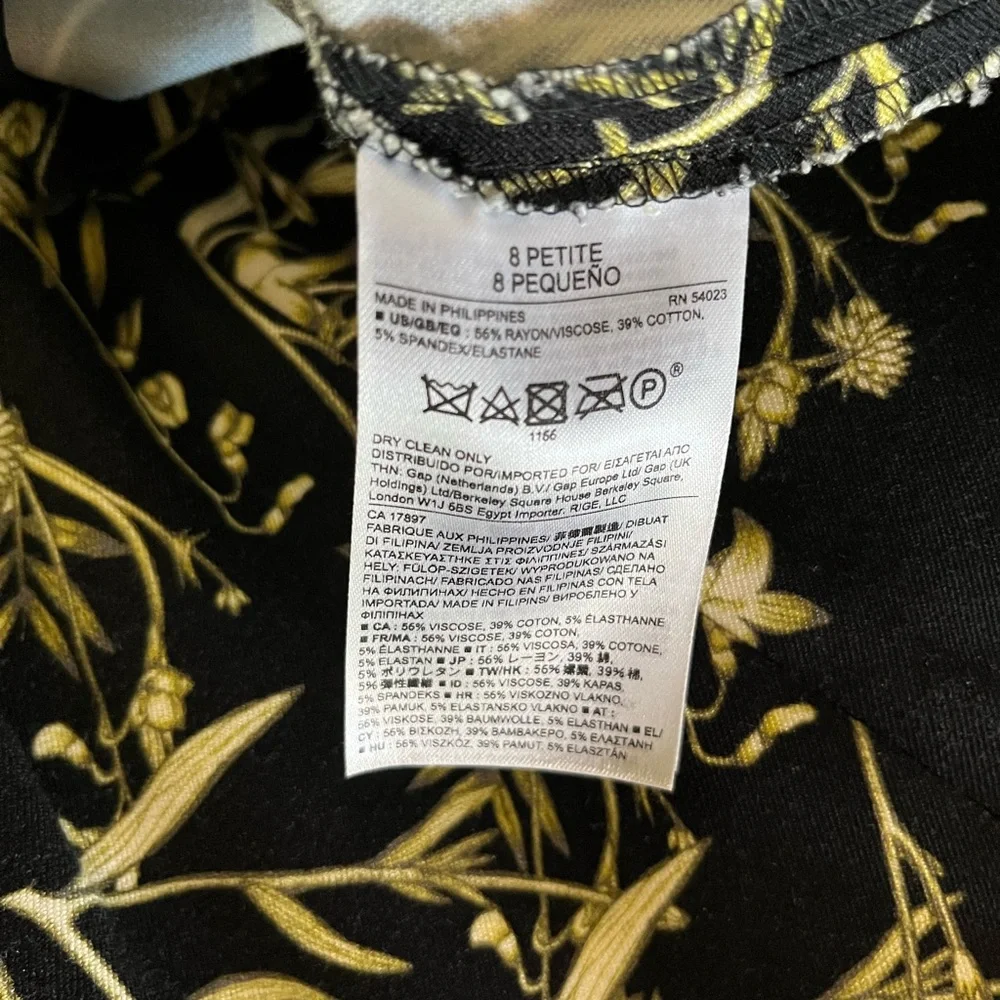 Banana Republic Ladies skirt, 8P